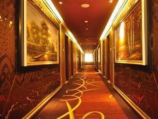 Jiuzhaigou Xian Chi Hotel Экстерьер фото